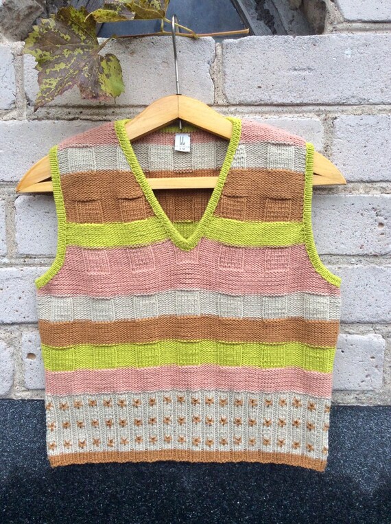 HAND KNIT VEST Womenknit Embroidered 