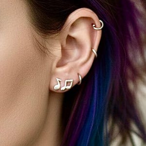 925 Silver Music Note Stud Earrings – Hypoallergenic, Bright Finish