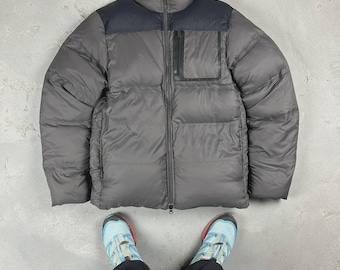 2000s Nike ACG Puffer Vest Sz M (A2177) - Etsy 2000s Nike ACG Puffer Vest Sz M (A2177) - Etsy