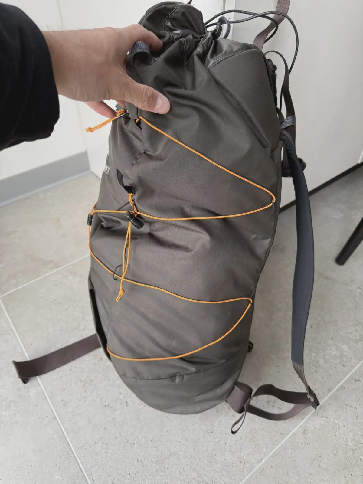 Arc'teryx Cierzo 28 Waterproof Backpack - Etsy