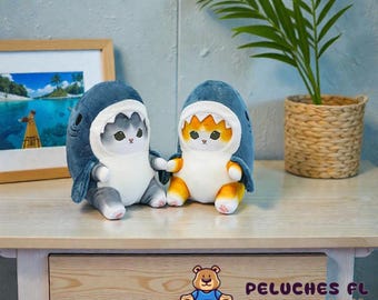 Plush cat dressed as a shark (20cm) - Cat+Shark Plush