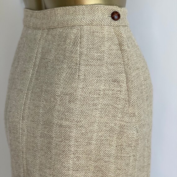 Gorgeous 1970's Herringbone Wool Pencil Skirt Tan… - image 5