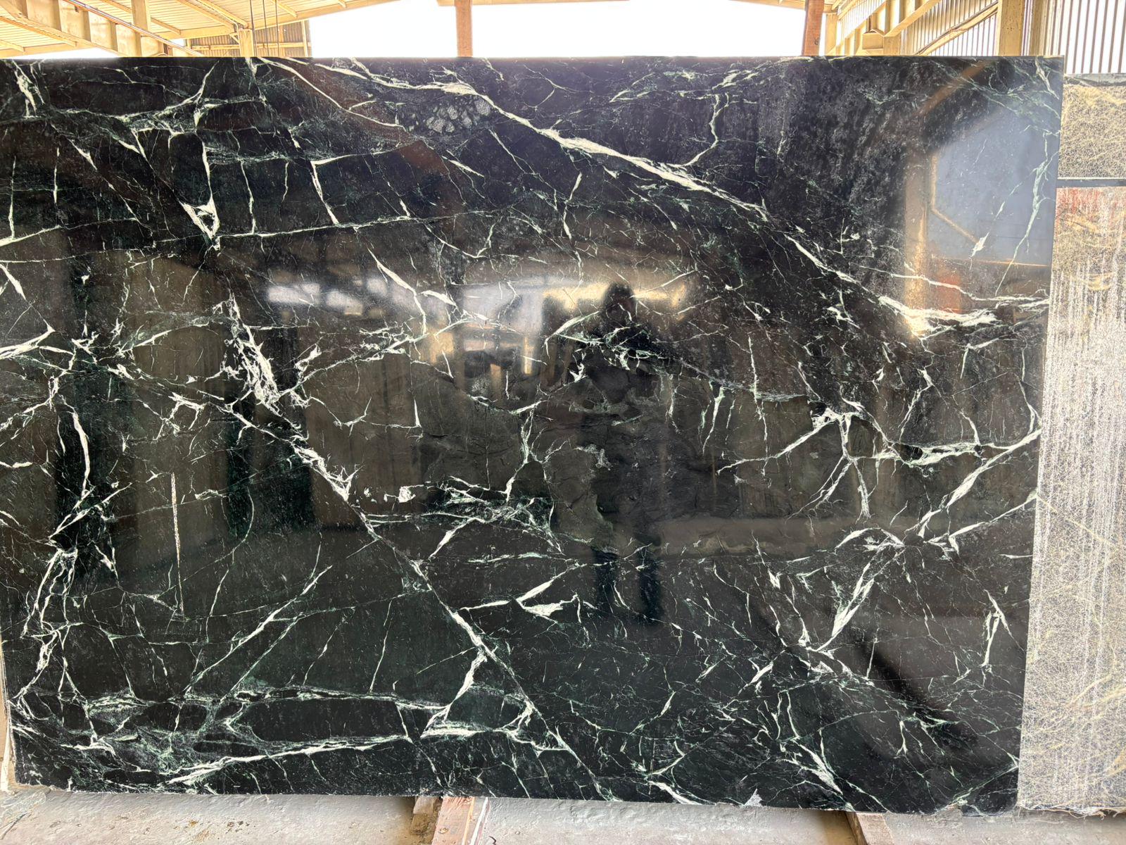 Round Black Marble Dining Table With Spider Metal Base | Luxury Natural ...