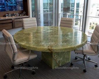 Luxury Green Onyx Dining Table | Round Natural Stone Table | Handmade Luxury Furniture Green Onyx Round Dining Table || Round Dining Table |