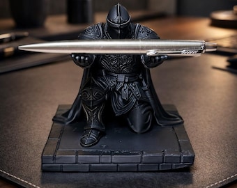Knight Pen Holder | Desk Decor | 24 colors