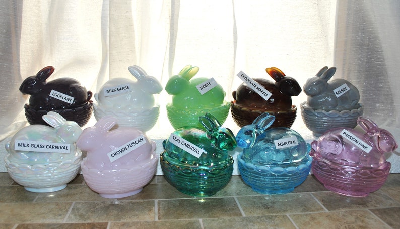 Your Choice of 10 Mosser Bunny on Basket Teal Carnival, Eggplant, Jadeite, Crown Tuscan, Passion Pink, Milk Glass, Marble, Passion Pink, image 1