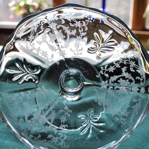 Fostoria Shape Cheese Stand In The Navarre Baroque Pattern