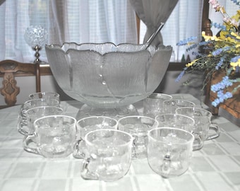 Aroroc France Glass Punch Bowl Set: Fleur Pattern, 12 Cups & Ladle