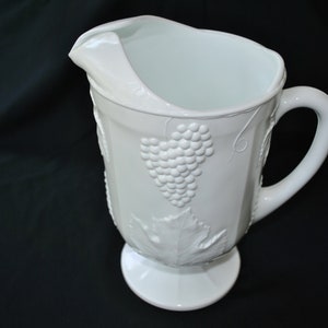 Vintage Colony Milk Glass 64 Ounce Pitcher in the Harvest Grape Pattern