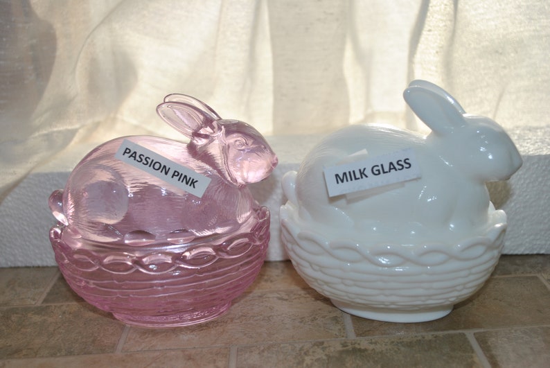 Your Choice of 10 Mosser Bunny on Basket Teal Carnival, Eggplant, Jadeite, Crown Tuscan, Passion Pink, Milk Glass, Marble, Passion Pink, image 3