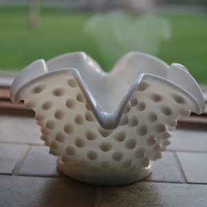 Fenton Milk Glass Star Hobnail Small Bon Bon, Jam, Mayonnaise Bowl