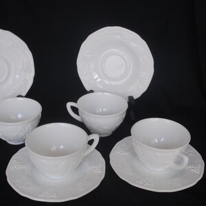 Colony Milk Glass 4 - Cups and 4 - Saucers The Harvest Grape Pattern