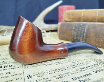 Tall Hand-Carved Pear Wood Pipe with Classic Dublin Style Bowl – 9mm Ready, 14 cm Smooth Artisan Pipe, Premium Gift for a Loved One