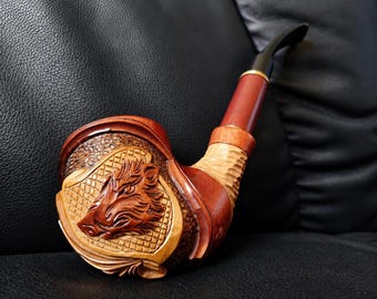 Hand-Carved Wild Boar Pear Wood Pipe – Textured Artisan Tobacco Pipe with Brass Rings, Classic Bent Gift for Him