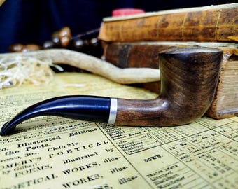 Wooden Tobacco Smoking Pipe, Hand crafted from solid wood
