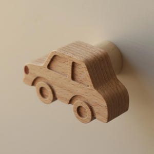 Maniglia in legno a forma di auto per camerette dei bambini – maniglia per mobili in legno fatta a mano | pomello per cassetti e maniglia per cassettiera ideale per mobili IKEA, ad esempio Hemnes, Platsa
