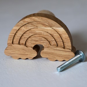 Regenbogen Holzgriff fürs Mädchen Kinderzimmer – Holz Möbelgriff handgefertigt | Schrankgriff & Kommodengriff ideal für IKEA Möbel zB Hemnes
