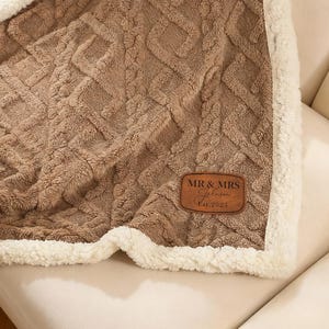 Personalisierte Sherpa Decke, Benutzerdefinierte Double-Layer-Fleece werfen, Valentinstag Geschenk, Hochzeitsgeschenk für Brautpaar, Mr und Mrs Decke