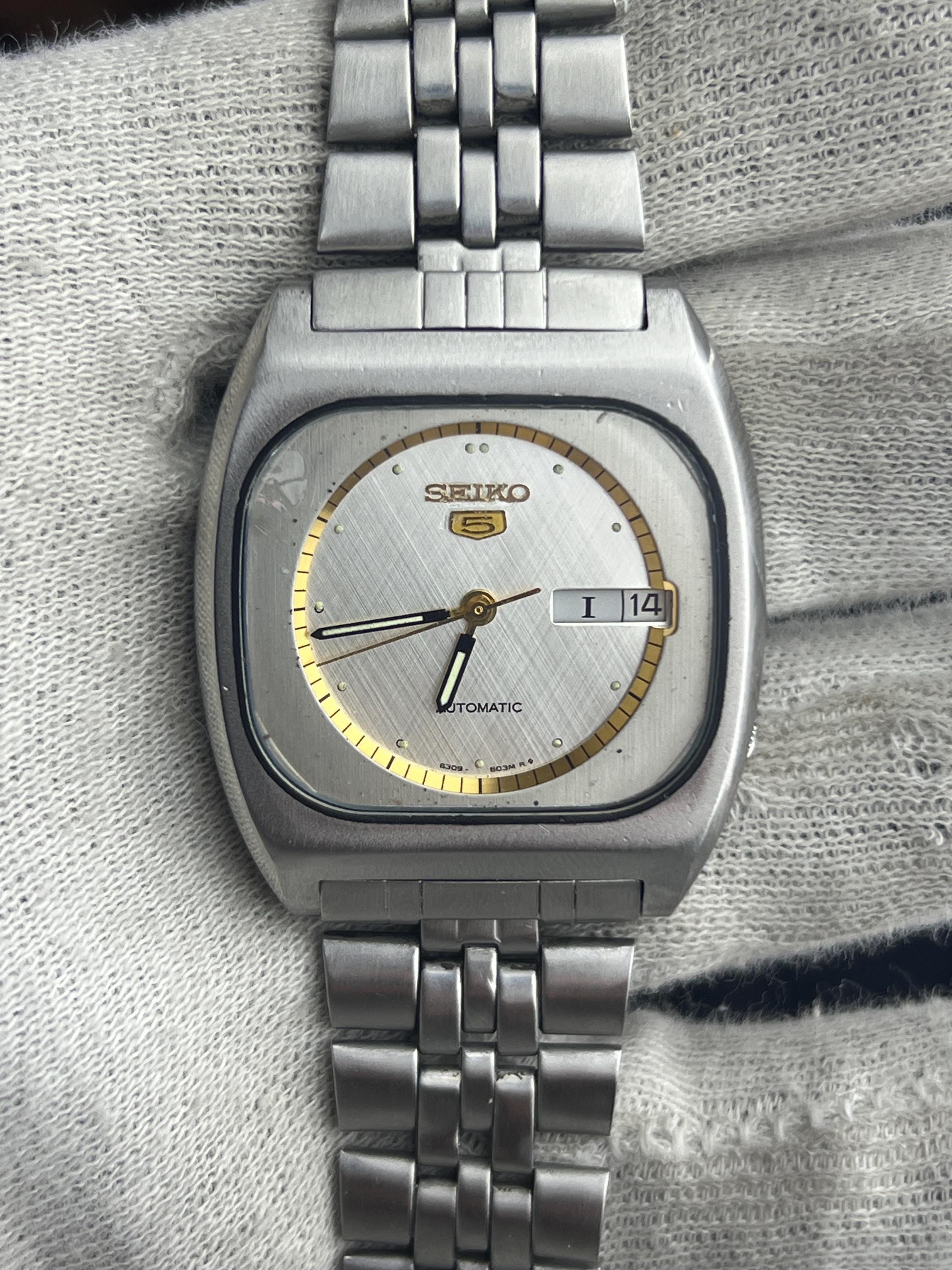 (82)Vintage Seiko Watch Cushion Dial Shaped Face Rhodium Plated Silver Tone 1982 Seiko Silverwave Straight Grain Gray Dial Men main image 2