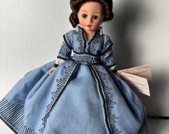 Muñeca de SCARLETT O'HARA de Madame Alexander, de la película "Lo que el viento se llevó", de 25 cm (10 pulgadas), número de serie 38815.