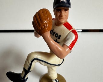 Alineación inicial de Nolan Ryan en Kenner en 1988 + figura adicional