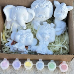 Ceramic Painting Kit for Kids | Plaster Painting Animal Set | Kids Painting Party Favor | Safari Animals | Pre School Activity