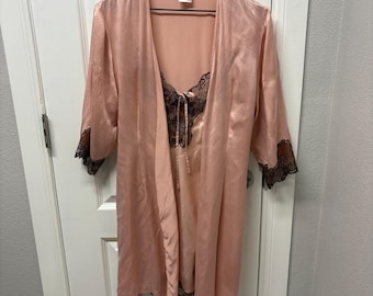Vintage Patricia Fieldwalker Bergdorf Goodman Silk Robe & Chemise Pink and Brown Lace Detail Cottagecore M/L