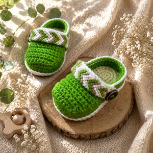 Crochet Baby Clogs Pattern, Tribal Strap Booties, Beginner PDF (Instant Download)