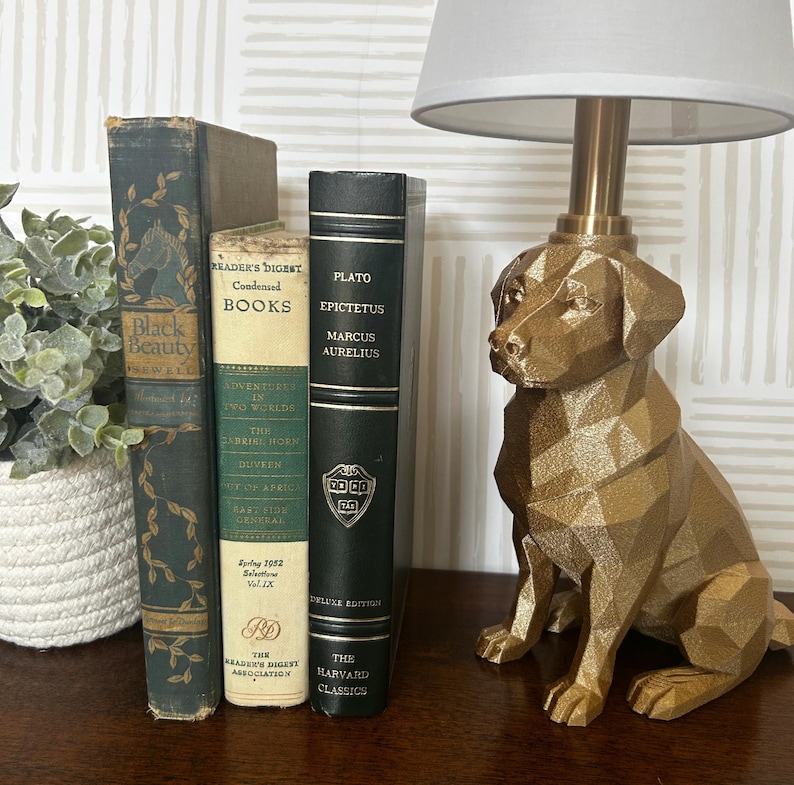 Labrador Lamp, Dog Lover Gift, Modern Dog Table Lamp, Labrador Decor, Unique Gift for Pet Owners, Black Lab Gift, Pet Memorial Gift Gold