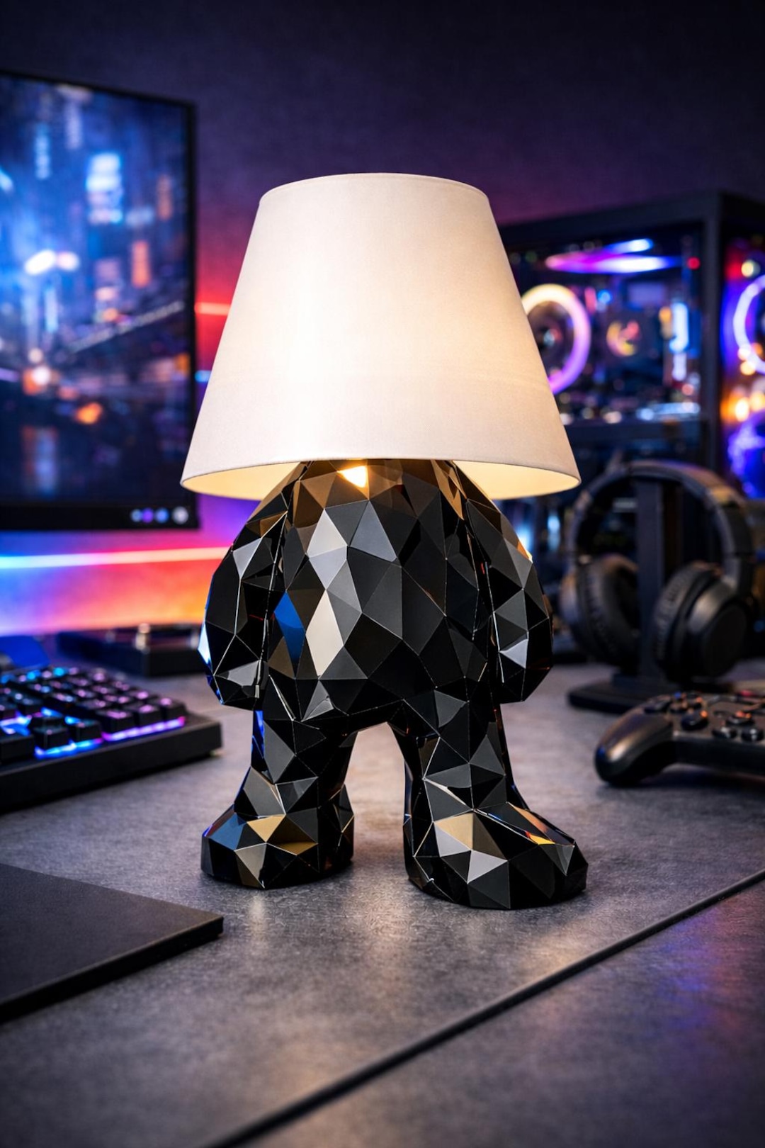 Low Poly Gamer Desk Lamp – Gaming Room Decor – Modern Geometric Table ...