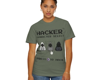 Camiseta de selección de personajes de hacker: colores cómodos de pixel art