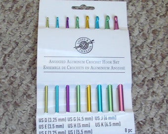 Loops & Threads (8) Steel Crochet Hooks -sizes D, E, F, G, H, I, J and K