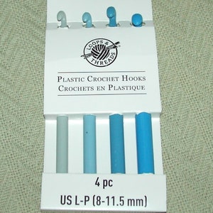 Plastic Crochet Hook-Size P16/11.5 mm : : Home & Kitchen