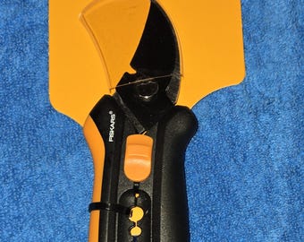 Fiskars Gartenschere - Stahlklingen bleiben scharf