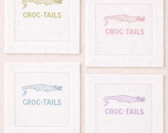 Juego de 4 servilletas de cóctel bordadas con colas de cocodrilo / Servilletas de lino para bar y cóctel