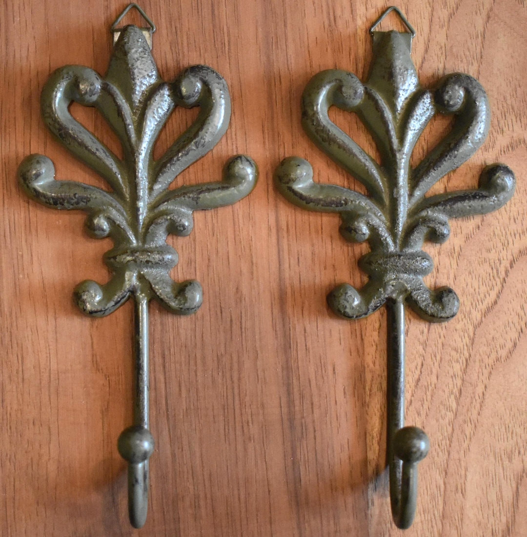 Rustic Hangers Cast Iron Rustic Coat Hangers Parisian Set of 2 Pcs - Etsy