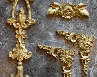 Carved Wood Decorative Victorian Style Moldings Decals Gold Toned Set of 4 Pcs