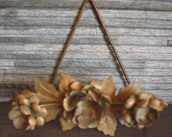 Vintage Rosette Garland Design Display Stand Frame Carved Floral