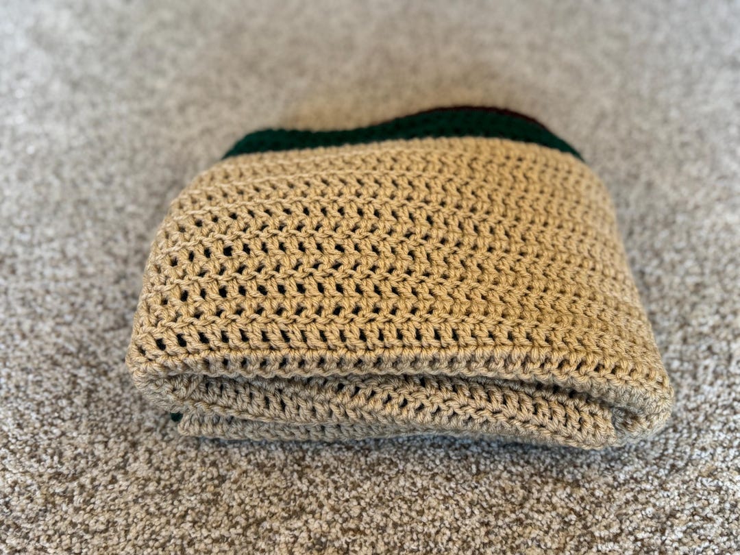 Nature Lover - Beige, Green and Brown Colorblock Crochet 