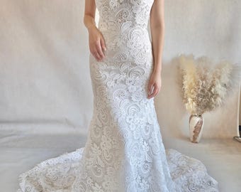 Lace Mermaid Halter Wedding Dress Open Back