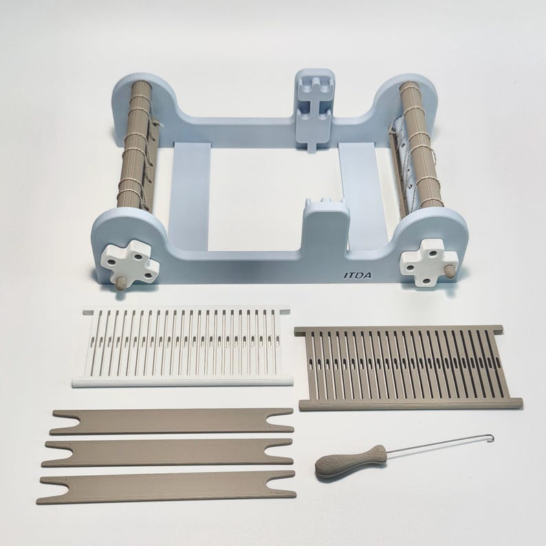 Custom Color-block Mini Loom: Build Your Own Weaving Loom (1,000 Color ...