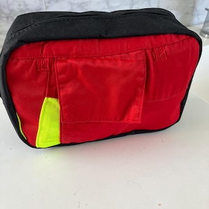 RK Design  Waschtasche Kulturbeutel Kosmetiktasche Feuerwehr Rettungsdienst Feuerwehrjacke Upcycling