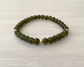 Olive Green Crackle Beaded Stretch Bracelet, Green Bracelet, St Patrick’s Day