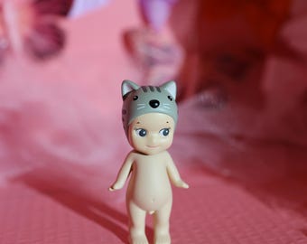 Authentic Sonny Angel - American Shorthair (faint scratch on belly & thigh)