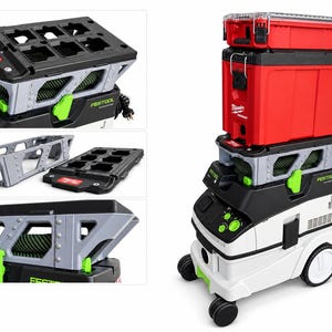 Op de afbeelding: Een wit en zwarte Festool-stofzuiger met een groene en zwarte slang, voorzien van een grijs adapterframe dat een rode Milwaukee Packout-gereedschapskist en een kleinere rode opbergbak verticaal op het apparaat gestapeld houdt.