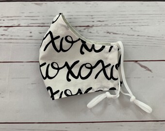 Hugs and Kisses XOXO Face Coverings for Women Adults Teens Protective Face Mask Cotton Reusable Washable Mask with Filter Pocket Elastic