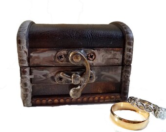 Rustic Wood Ring Bearer Box - Brown engagement ring box, wedding ring box, proposal box, rustic wedding, trinket box, pirate treasure chest