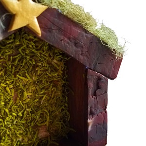Miniature Nativity Stable Wood Nativity manger, rustic Nativity creche, Christmas Nativity creche, Holy Family, gold star image 3