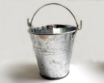 Galvanized Bucket - 5 inch silver metal bucket, stainless steel bucket, flower girl bucket, rustic wedding decor, bucket planter, metal pail