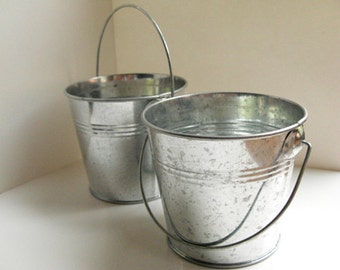 Silver Galvanized  Bucket - 3" metal bucket, small pail, party favor bucket, wedding favor bucket, rustic wedding decor, bucket planter